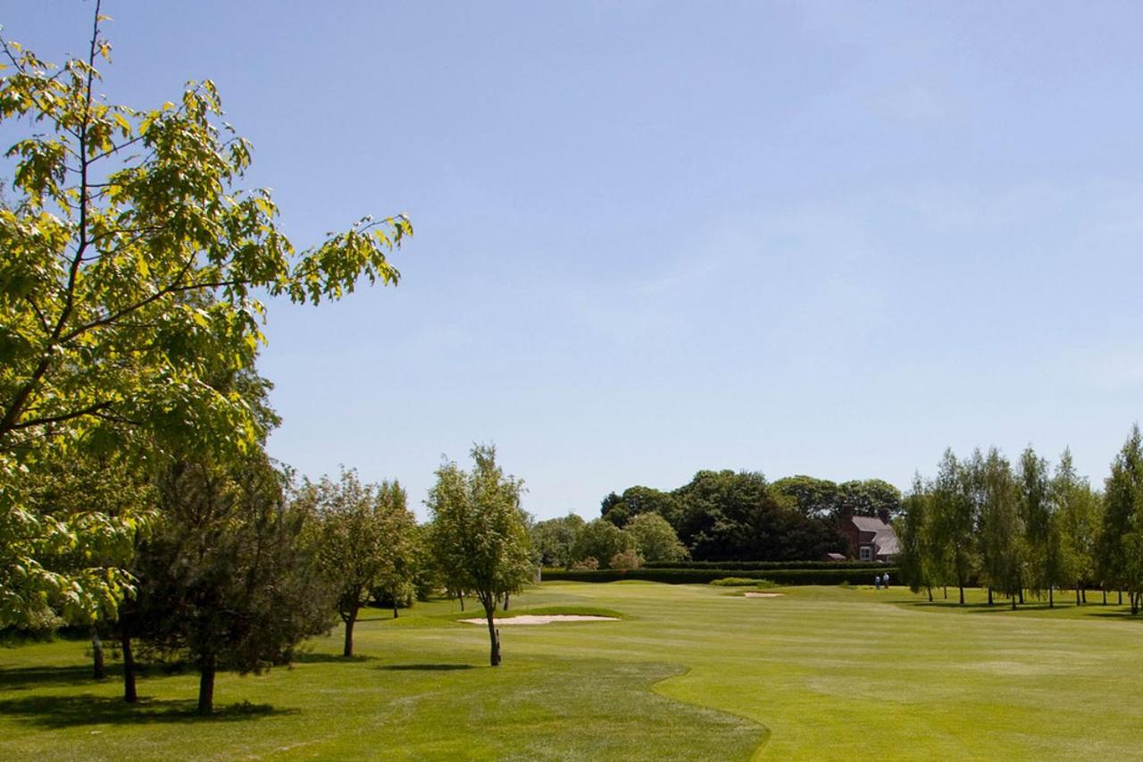 Appletree Holiday Park Boston Bagian luar foto