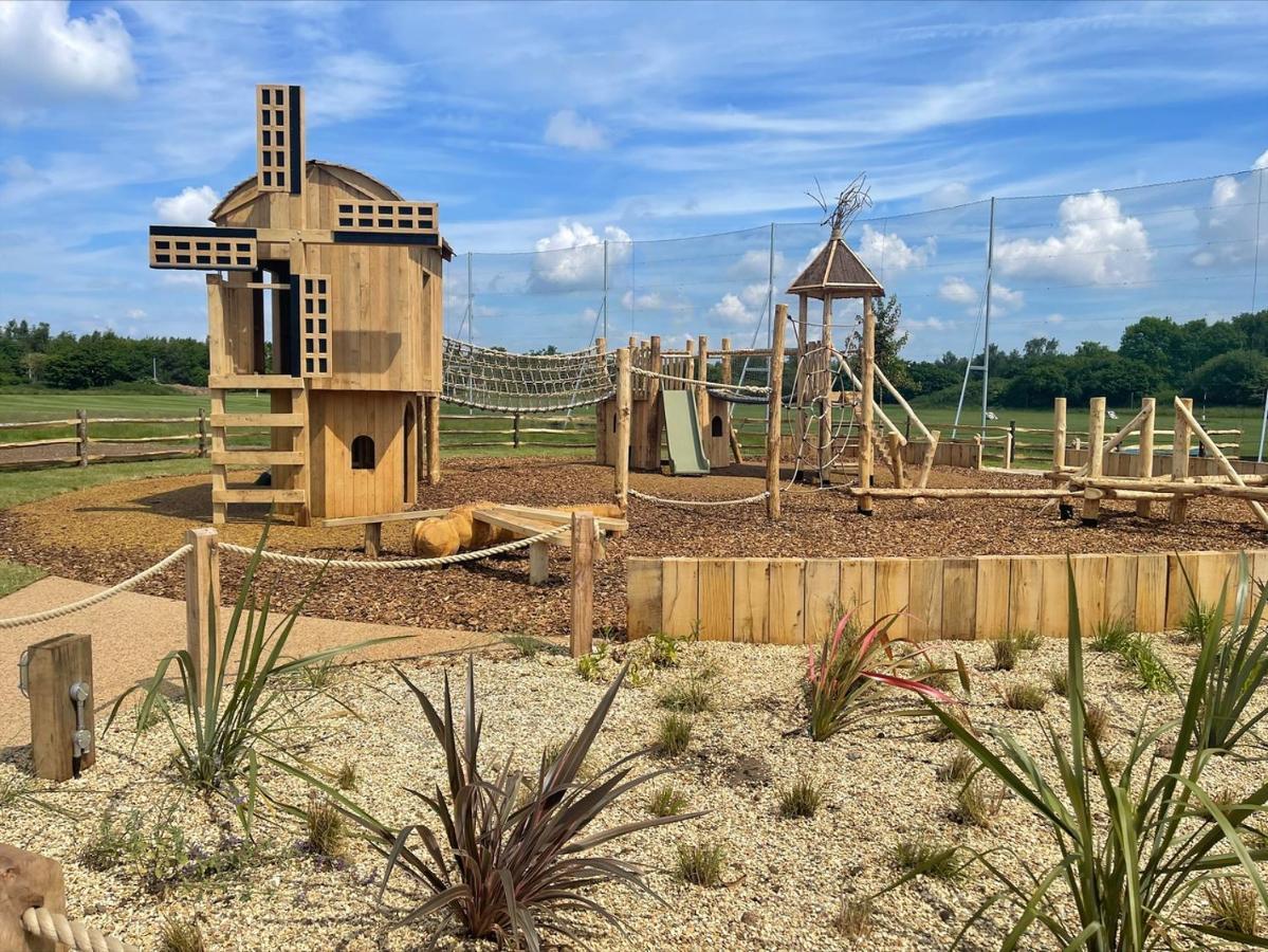 Appletree Holiday Park Boston Bagian luar foto
