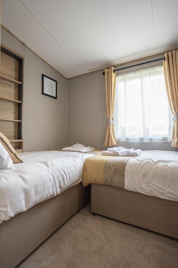 Appletree Holiday Park Boston Bagian luar foto